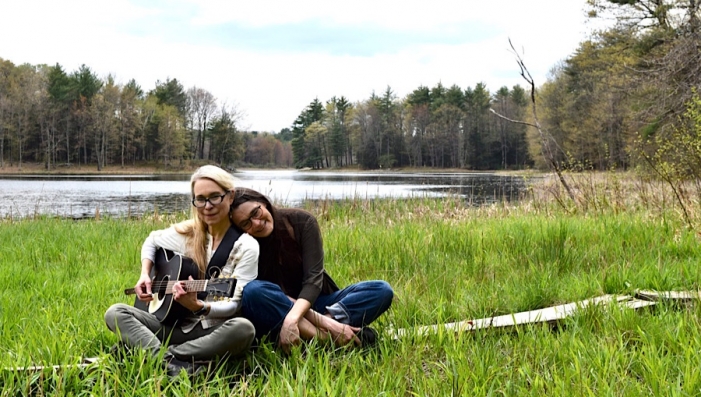 Streaming Tuesdays presents The Nields