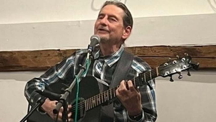 Streaming Tuesdays presents Michael Arthur