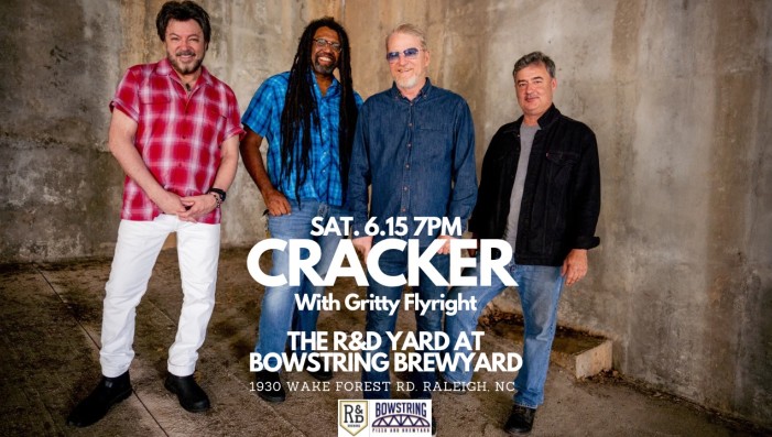 CRACKER WITH GRITTY FLYRIGHT