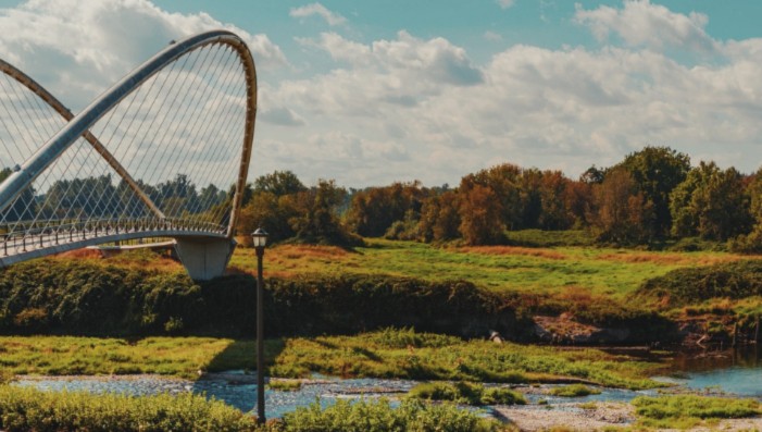IN A LANDSCAPE:  Riverfront Park