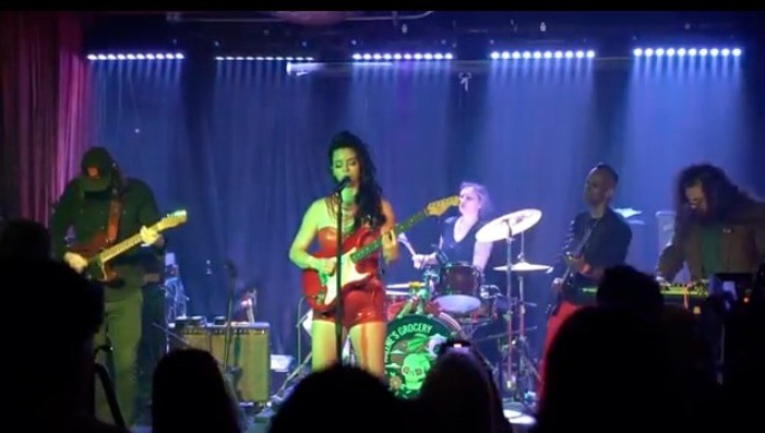 Carrie Able & The Aura