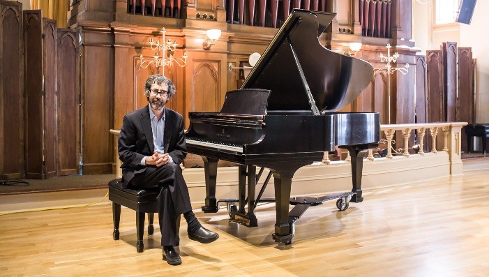 David Rothman Plays Brahms and Debussy (with Michael Barnes)