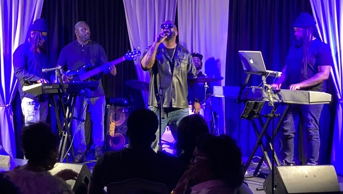 The Klimax Band ft. D'Nell Hendrix: Saturday Night Grooves - Late Show