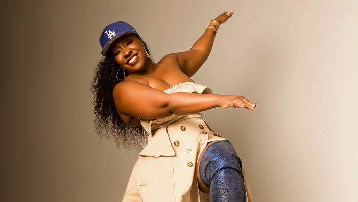 A Night with The 100: Songstress Gia Roxx