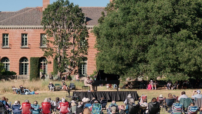 IN A LANDSCAPE: Filoli Historic House & Garden