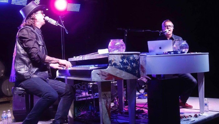 The Killer Dueling Pianos