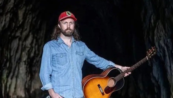 Living Room Series: Kai Crowe-Getty "About A Song" Songwriter Showcase