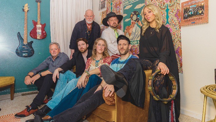 Tell Me Lies - The Fleetwood Mac Experience