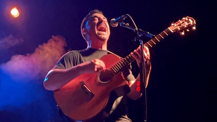 Monkeys on a String (A tribute to Dave Matthews & Tim Reynolds)