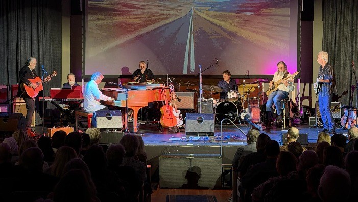 John Nilsen & SWIMFISH-Concert & Dinner Show