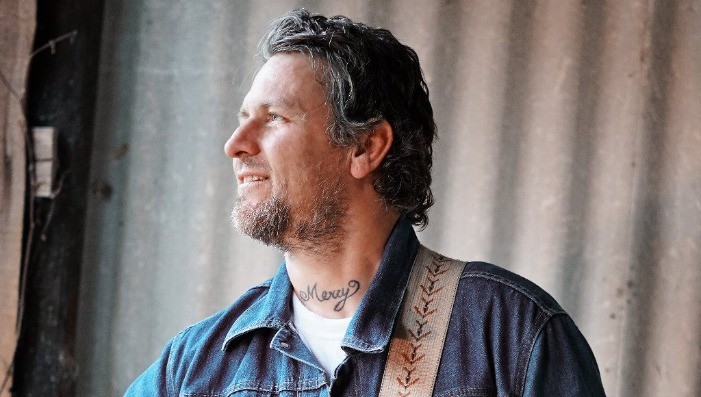 Eric Lindell