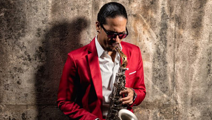 Adrian Crutchfield: For You on Christmas w/ Love & Jazz