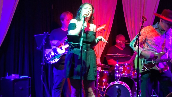 Melody and The Notes featuring Guitarist & Vocalist Mike Hager & Omari